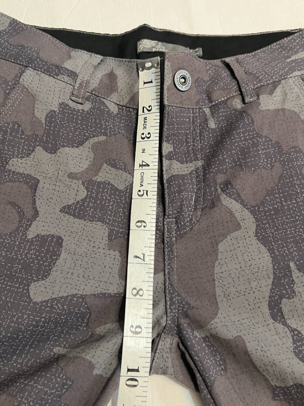 prAna Cargo Jogger Pants Womens Size 2 Camo Camouflage Gray Hiking Athletic - Picture 9 of 10